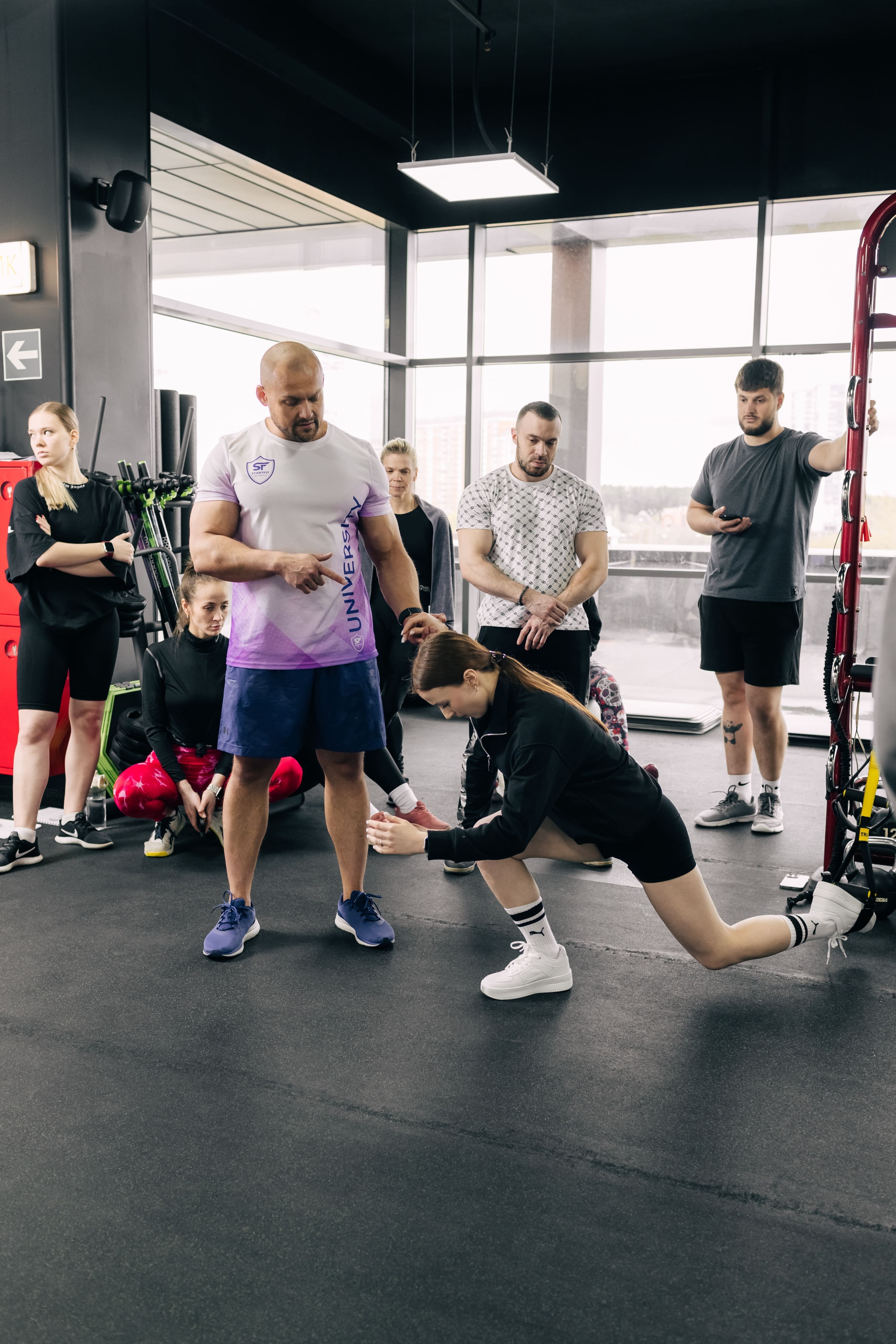 Какие управленческие задачи решает директор фитнес-клуба на практике